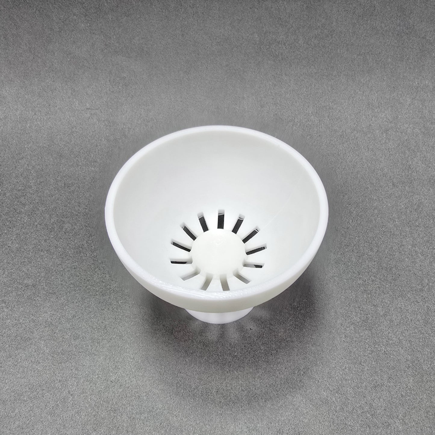 Acrylic Pour Strainer Cup