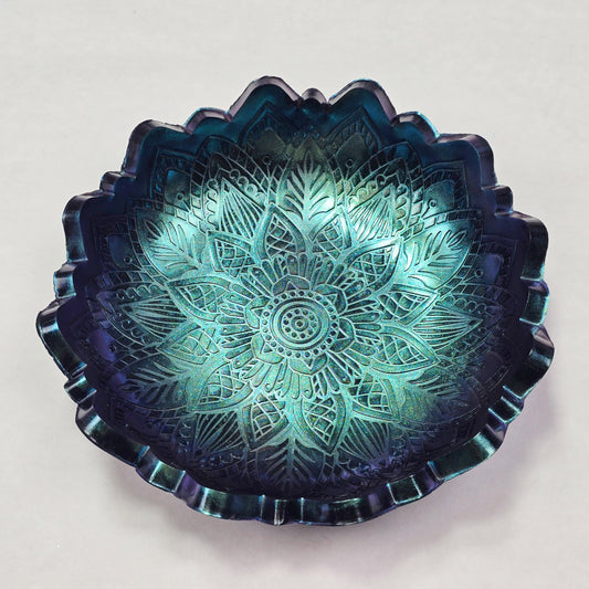 Black Chameleon Mandala Resin Bowl