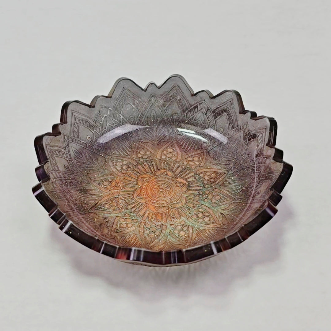 Wine Chameleon Mandala Resin Bowl