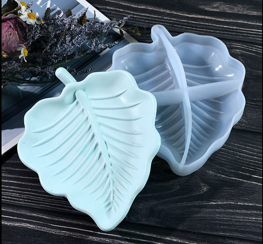 6.5" Wide Leaf Trinket Dish Silicone Mold