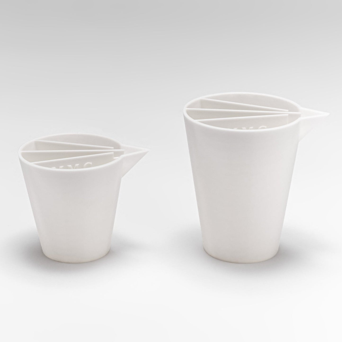 Acrylic Pouring Plastic TRIPLE Split Cup 10 or 16 oz with 4 compartments
